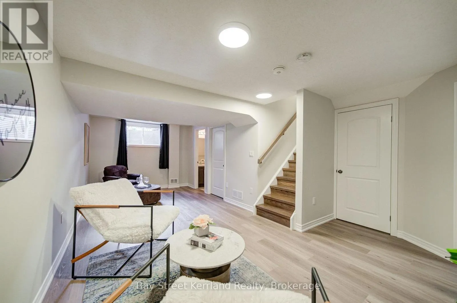 31 MARSHALL DRIVE