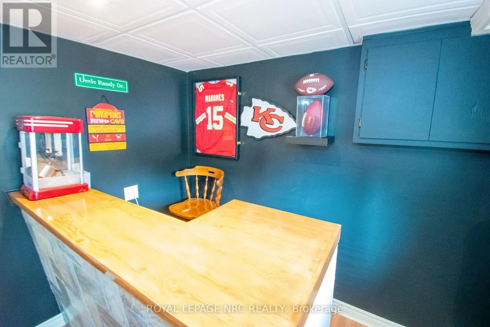 46 TRELAWN PARKWAY