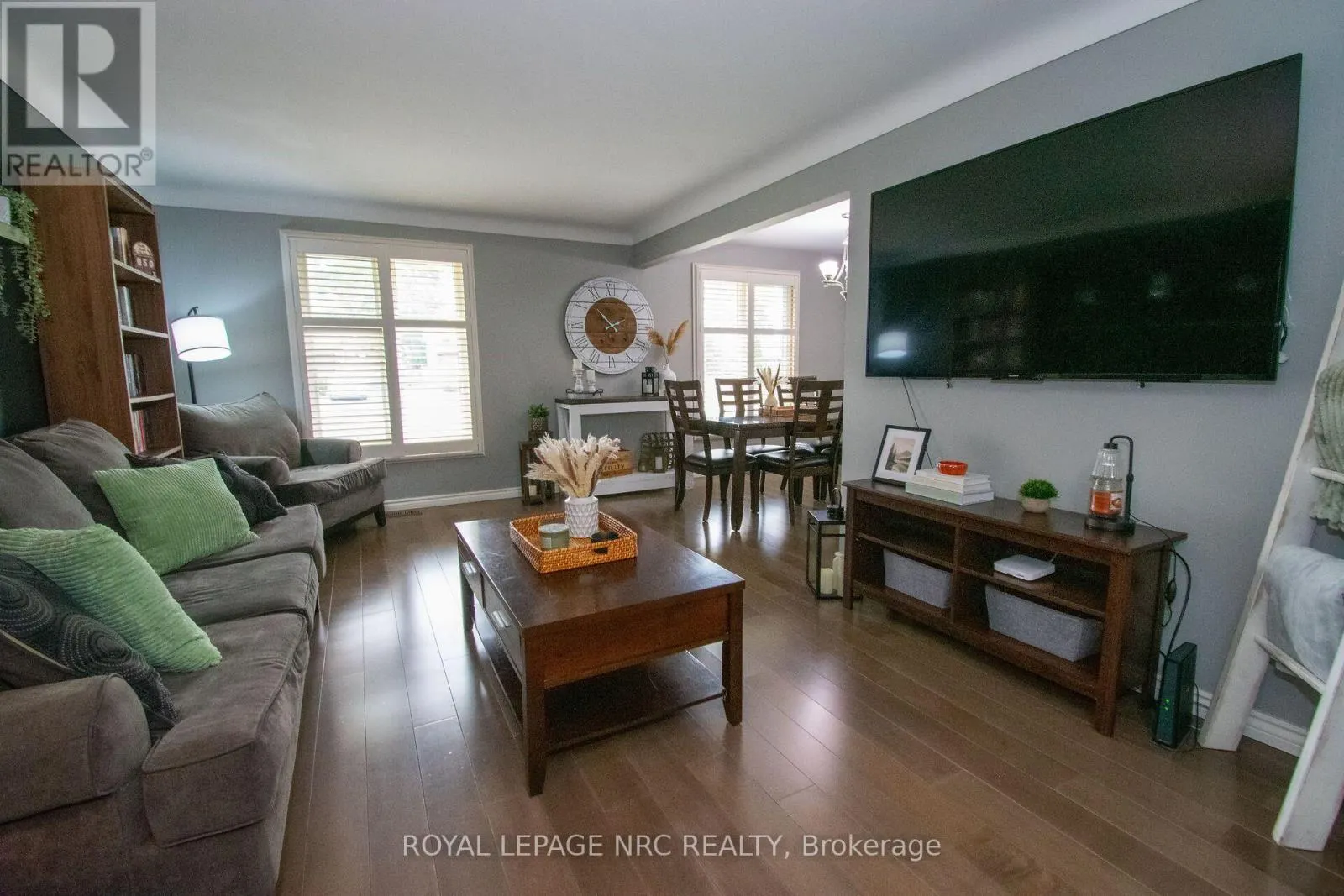 46 TRELAWN PARKWAY