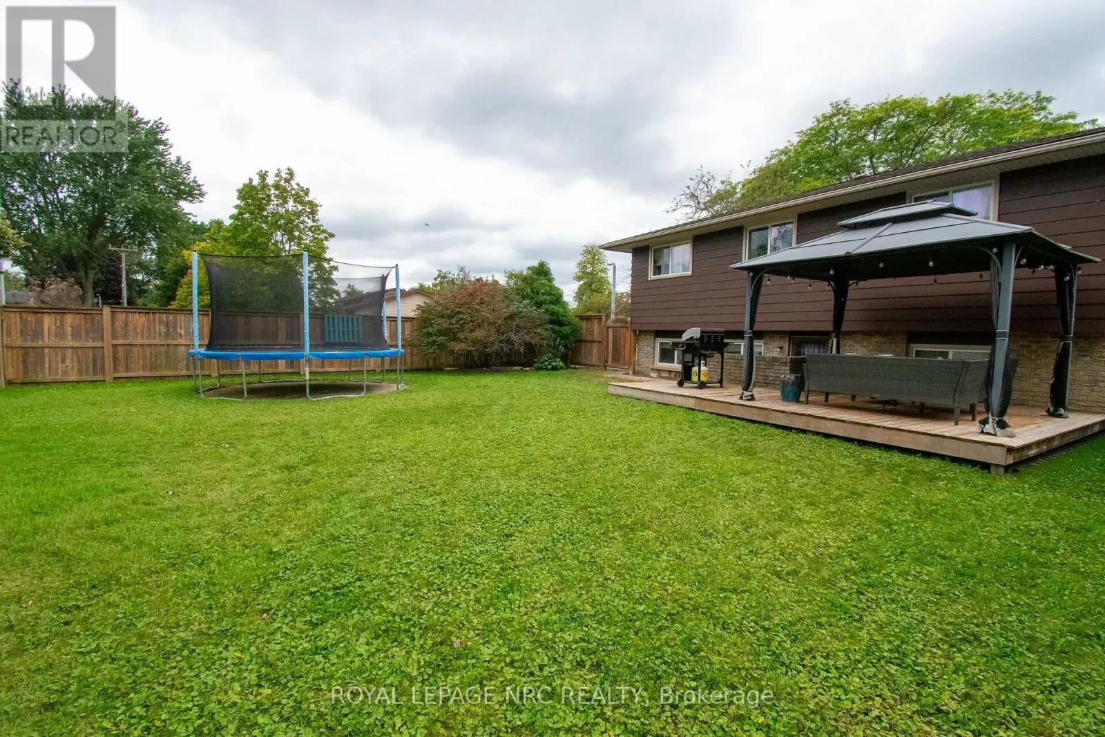 46 TRELAWN PARKWAY