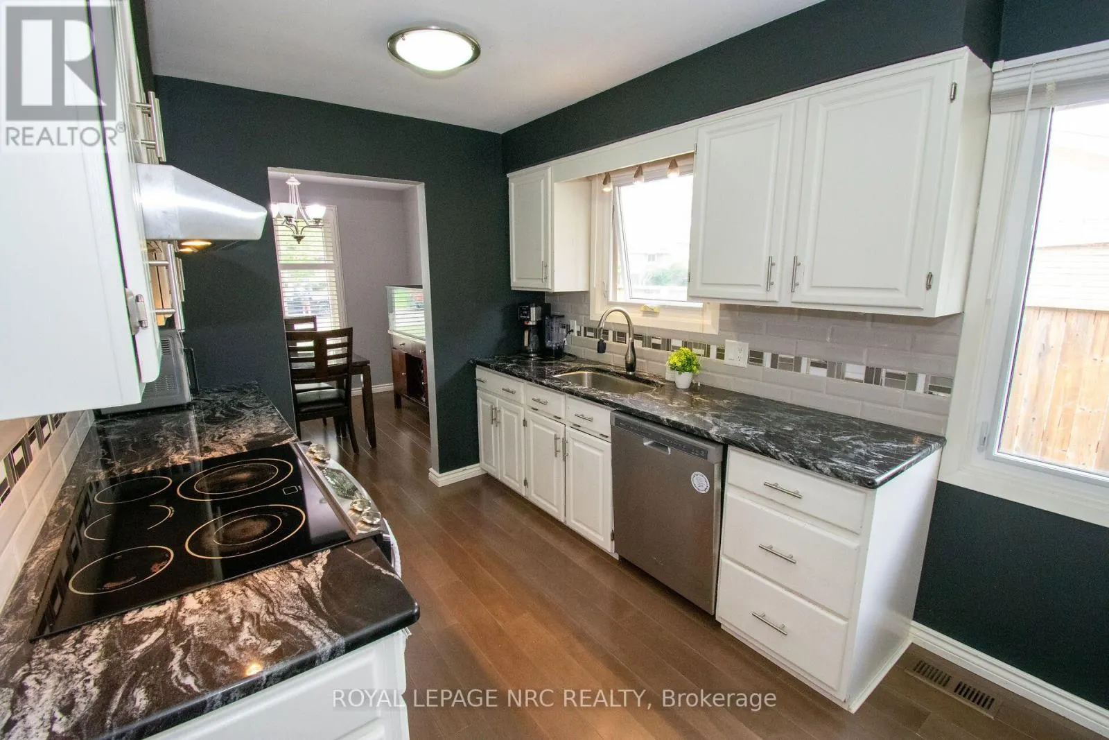 46 TRELAWN PARKWAY