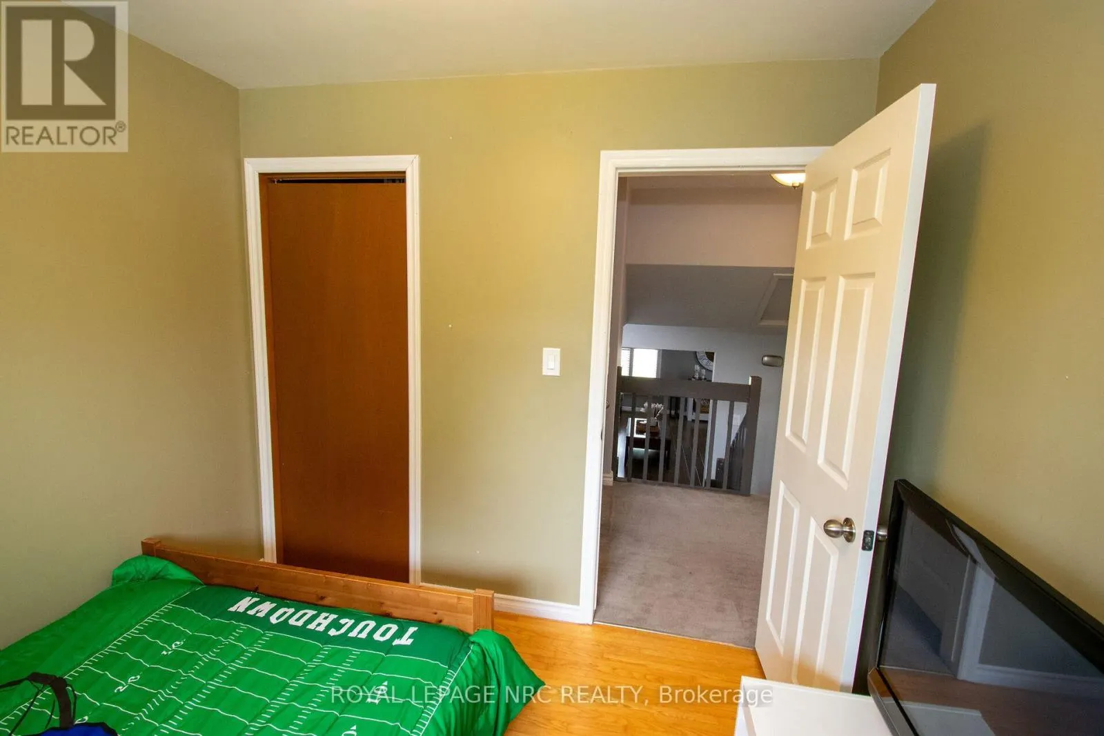 46 TRELAWN PARKWAY