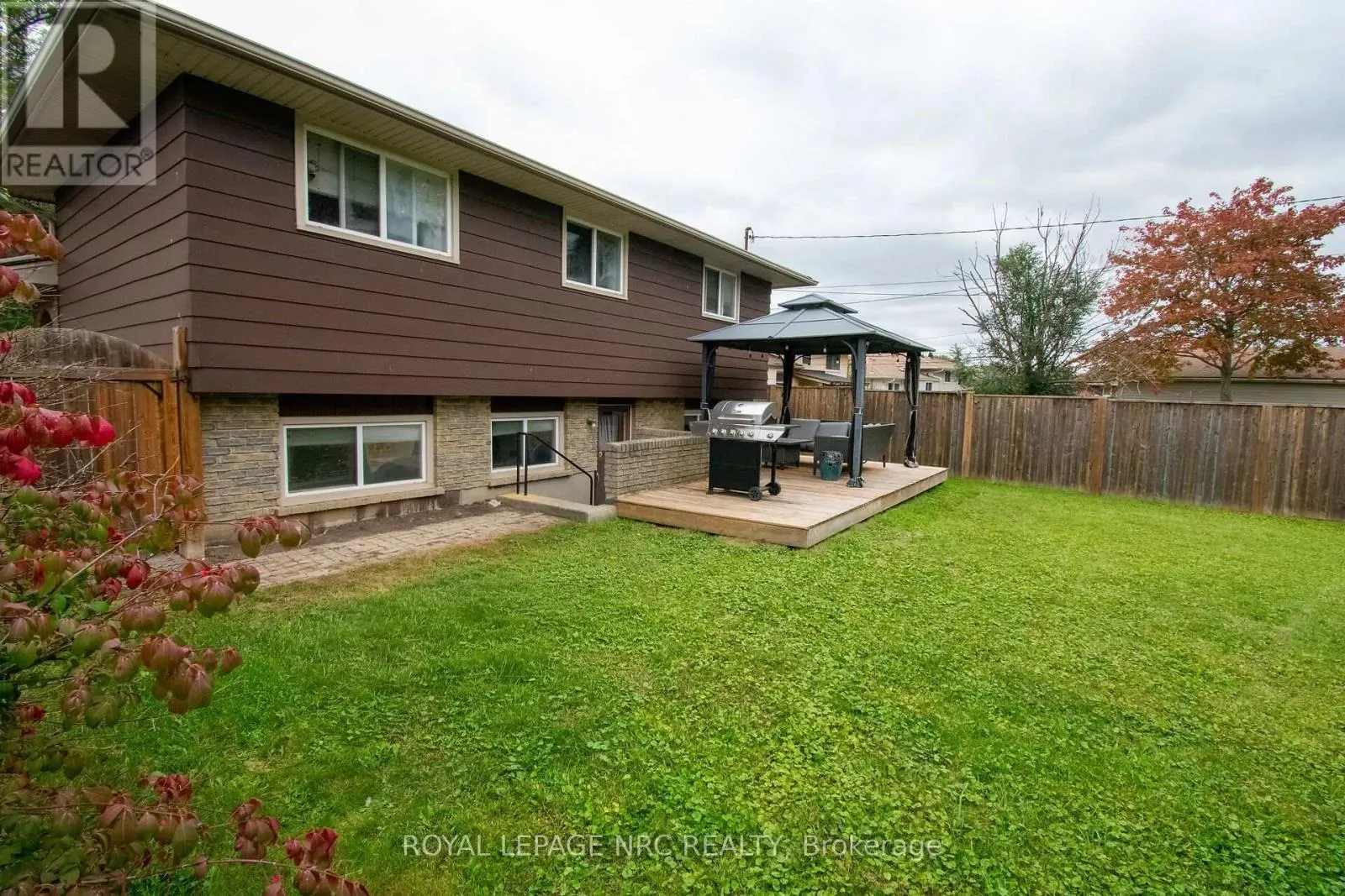 46 TRELAWN PARKWAY