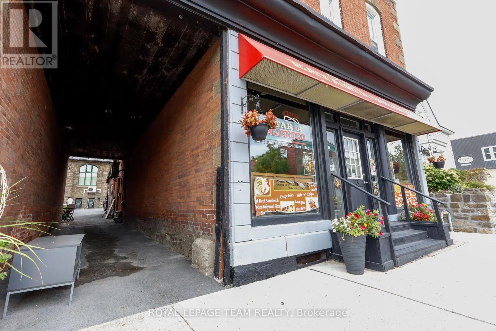 73 BRIDGE STREET