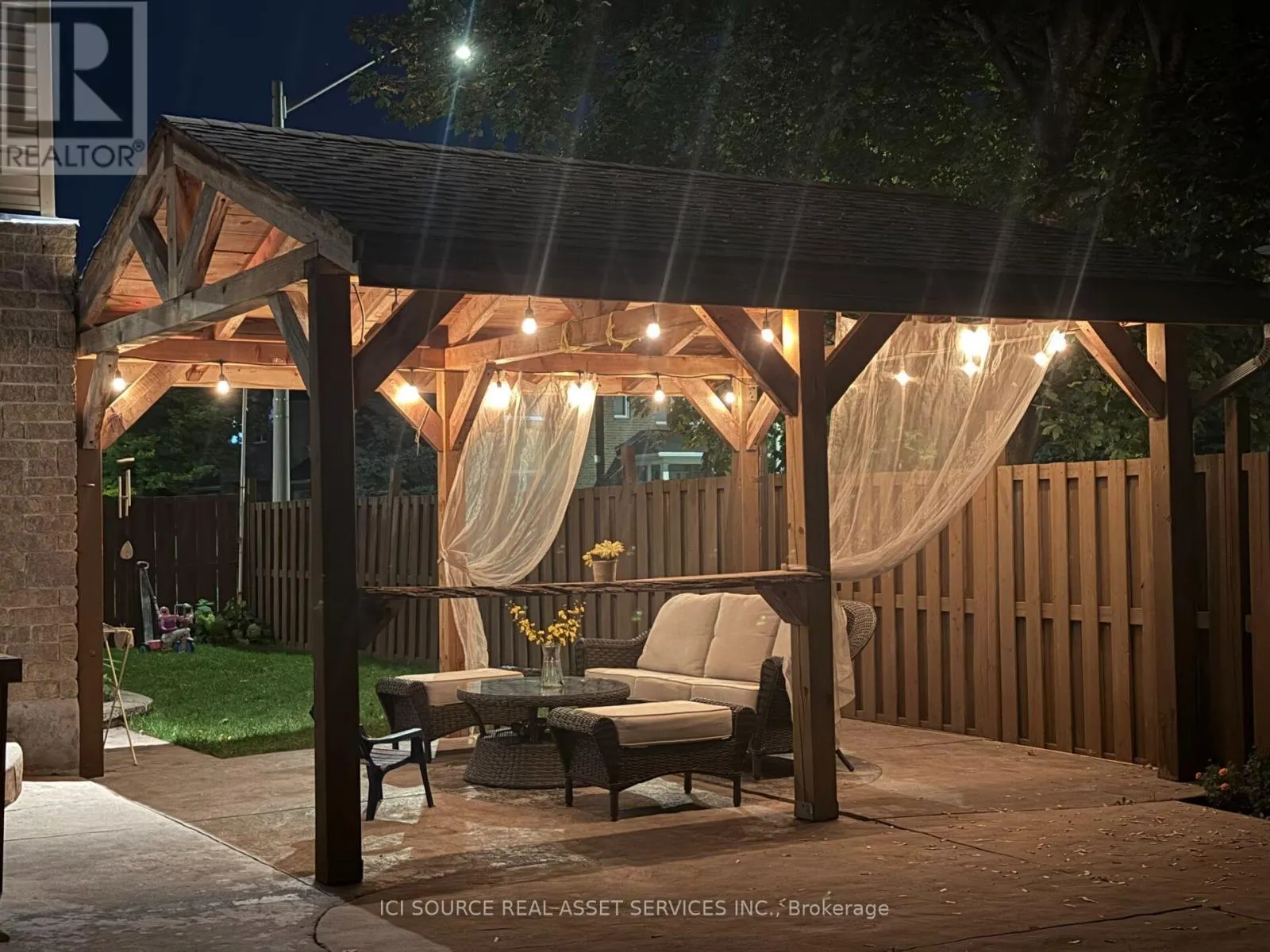 127 WATERBRIDGE DRIVE