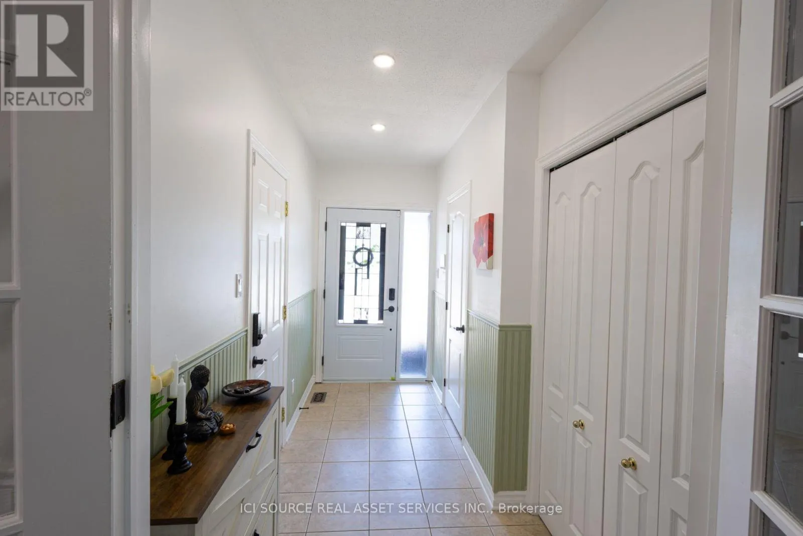127 WATERBRIDGE DRIVE
