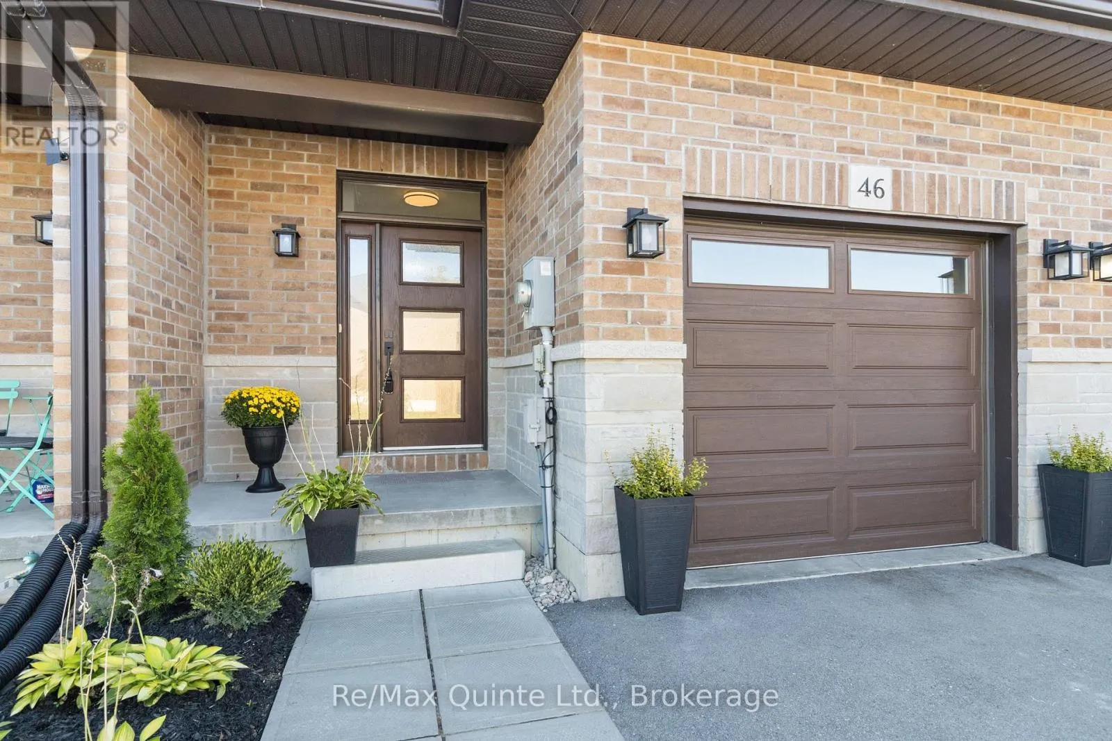 46 COTTONWOOD DRIVE