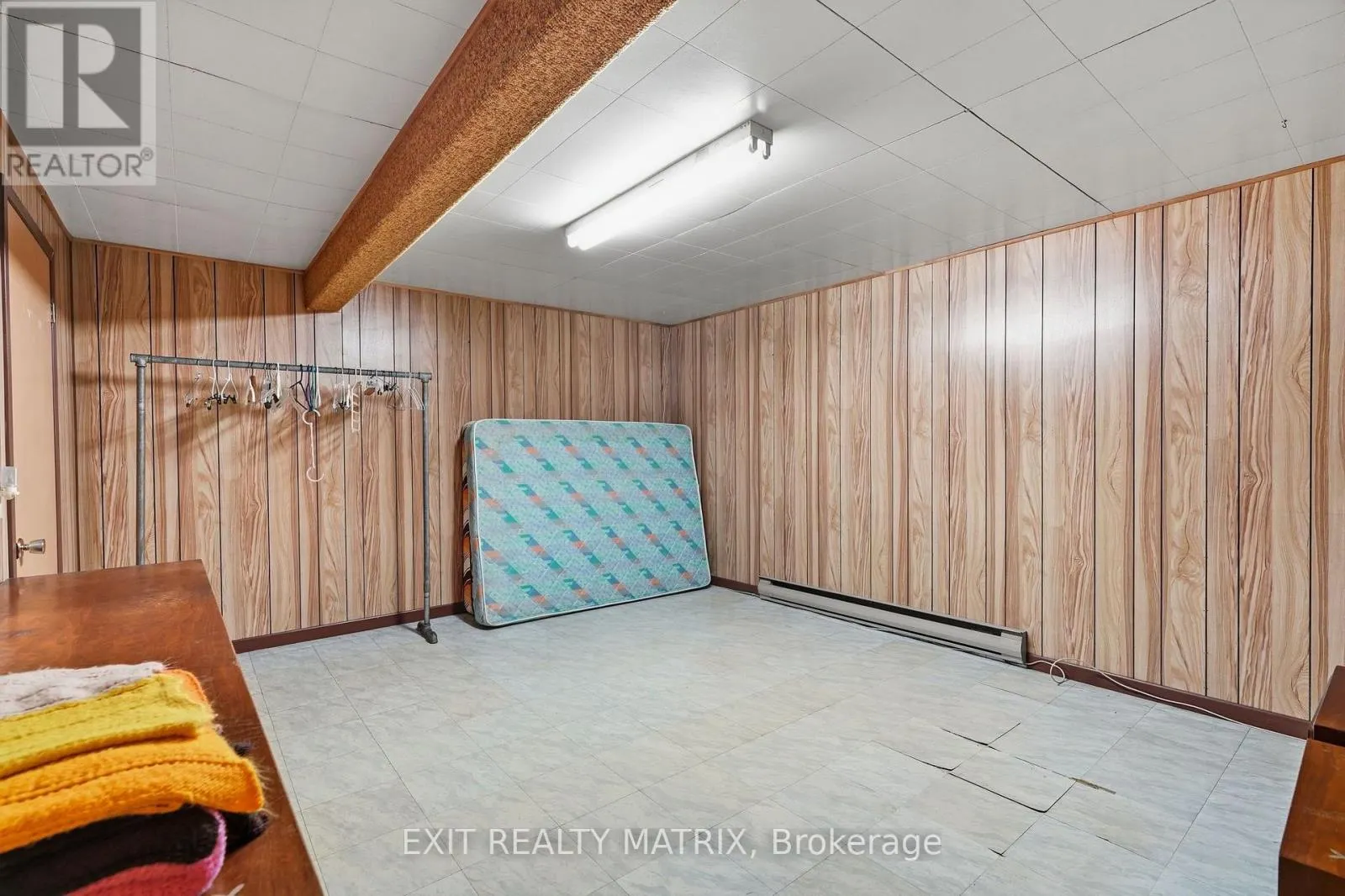 815 EDMOND STREET