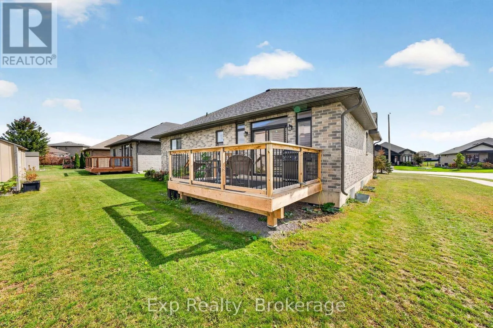 12 COVINGTON CRESCENT