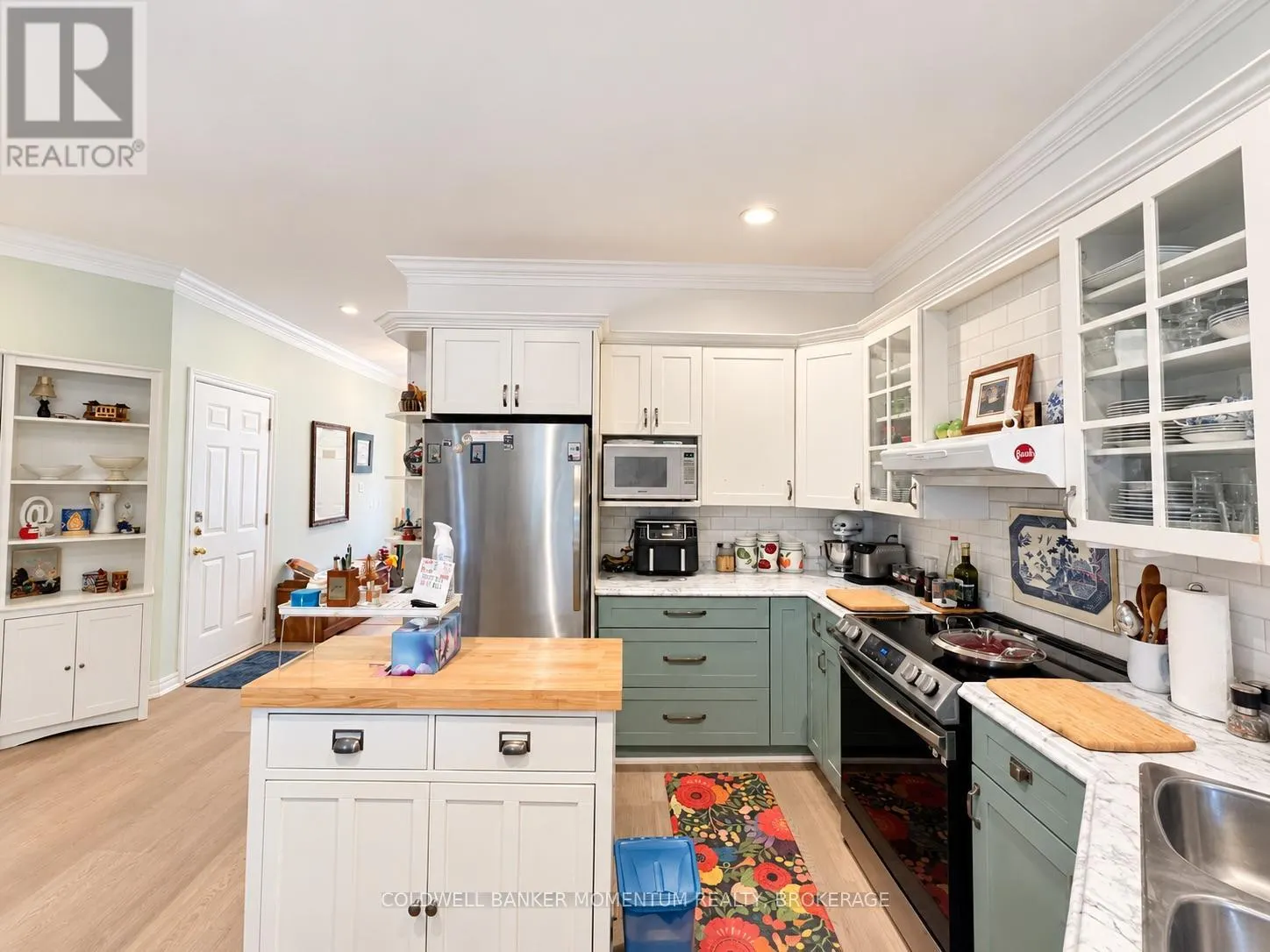 11 - 5200 DORCHESTER ROAD #11