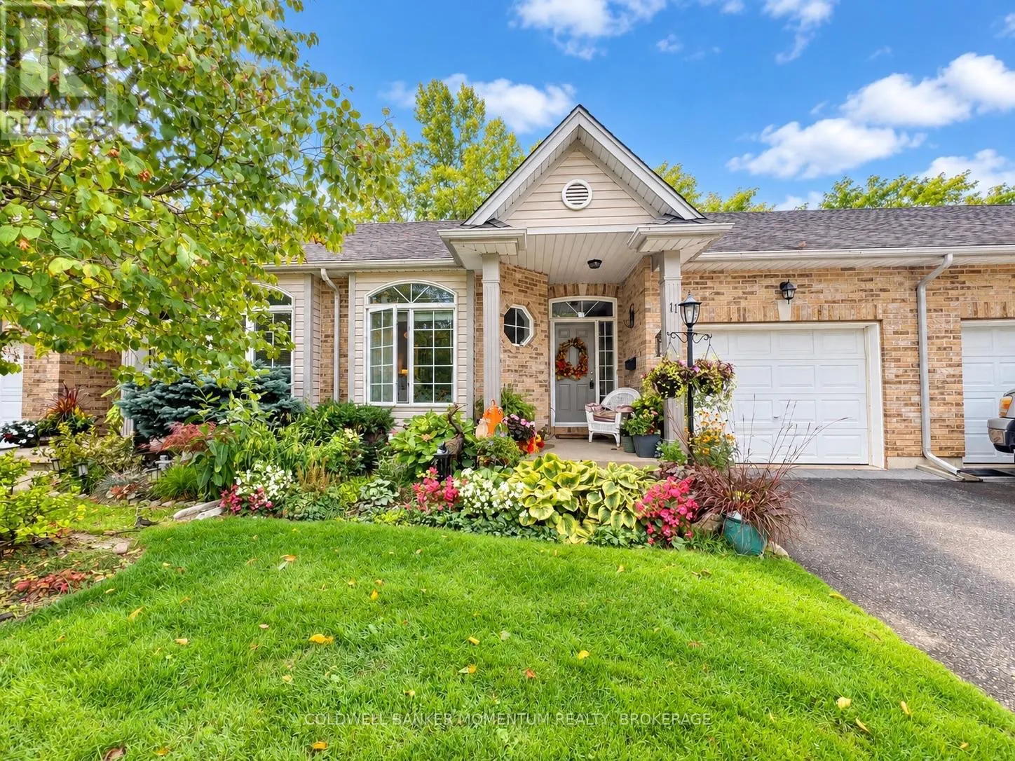 11 - 5200 DORCHESTER ROAD #11
