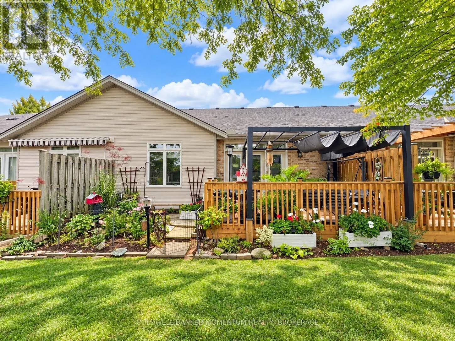 11 - 5200 DORCHESTER ROAD #11