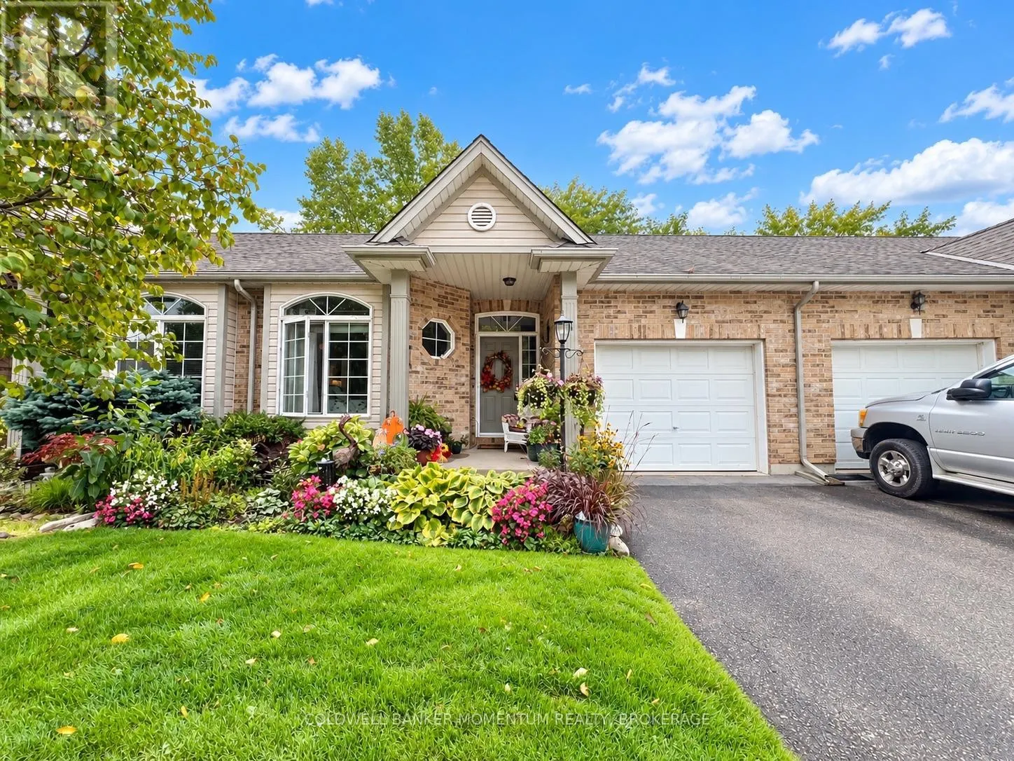 11 - 5200 DORCHESTER ROAD #11