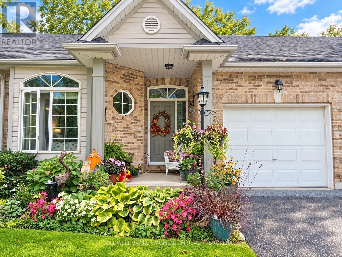 11 - 5200 DORCHESTER ROAD #11