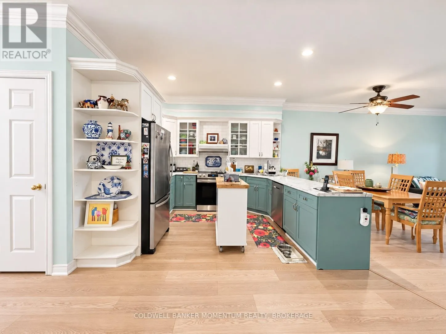 11 - 5200 DORCHESTER ROAD #11