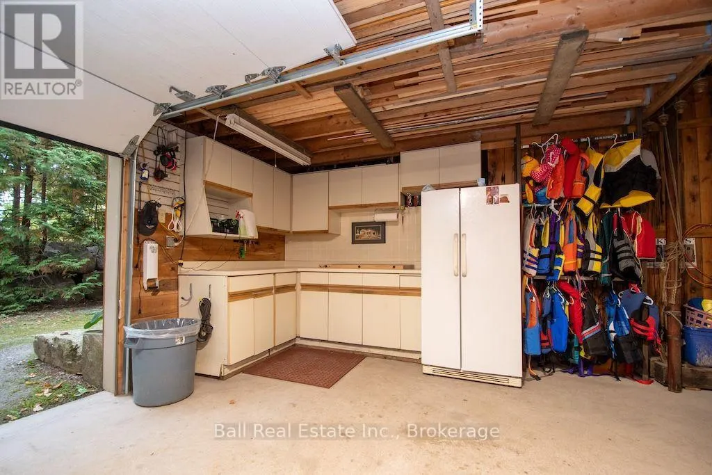 106 IRWIN DRIVE
