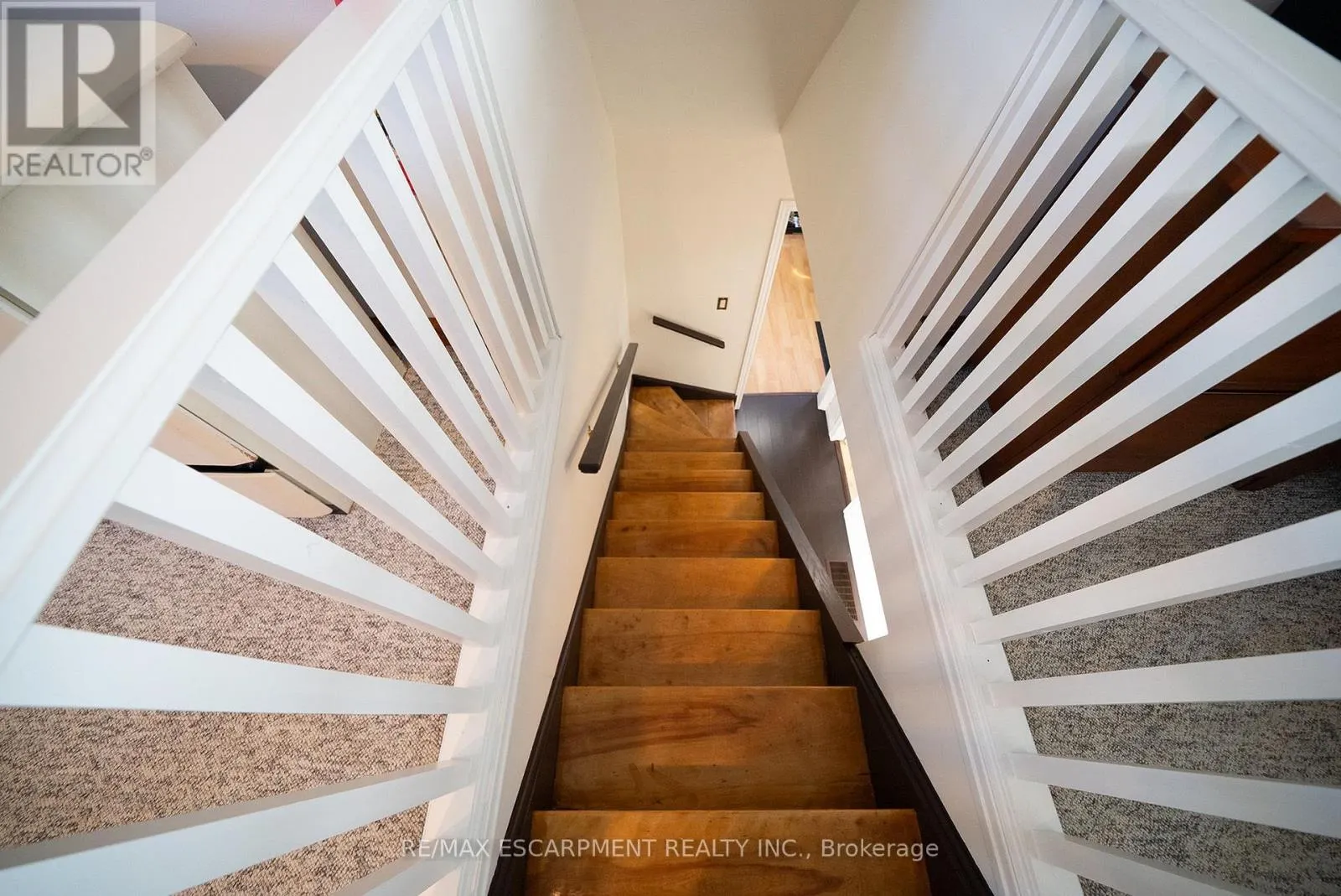 89 SALISBURY AVENUE