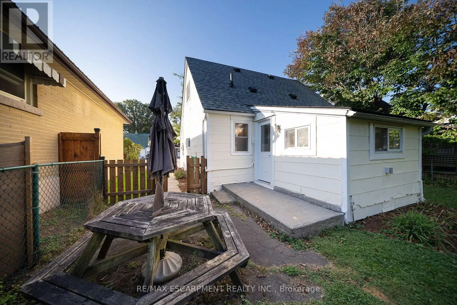 89 SALISBURY AVENUE