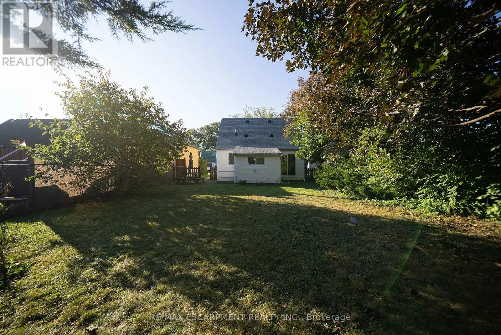 89 SALISBURY AVENUE
