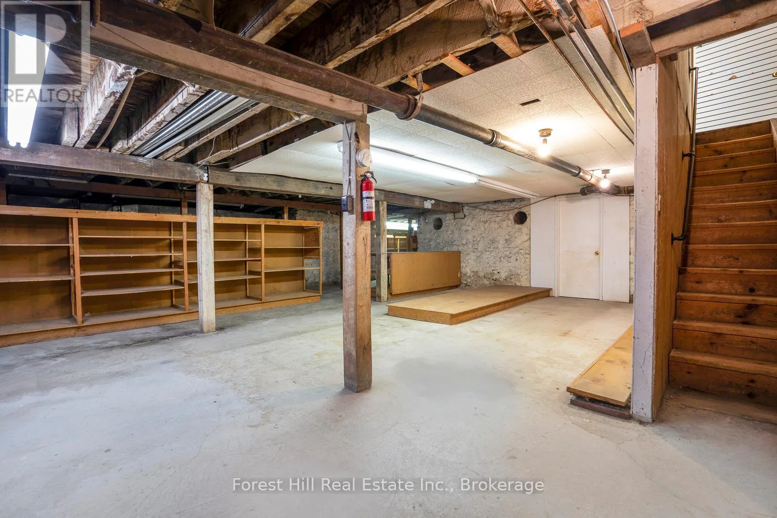 29 SYKES STREET N