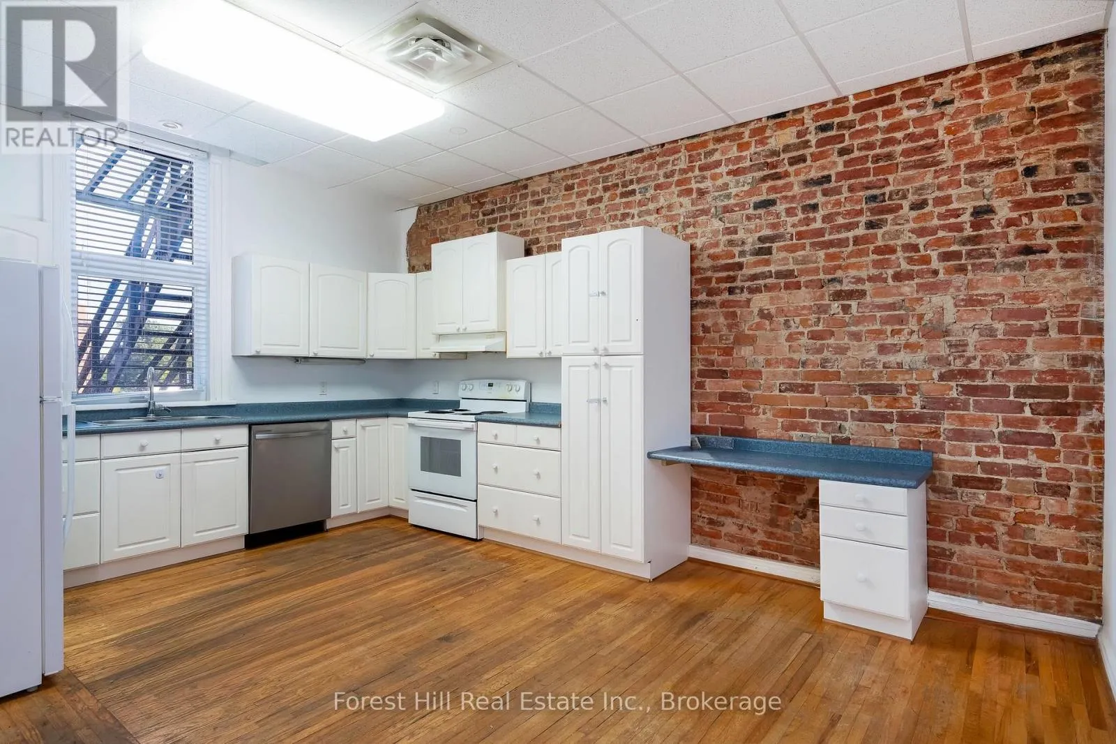 29 SYKES STREET N