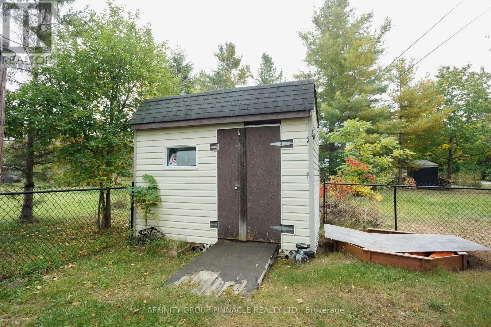 24 OAKWOOD DRIVE