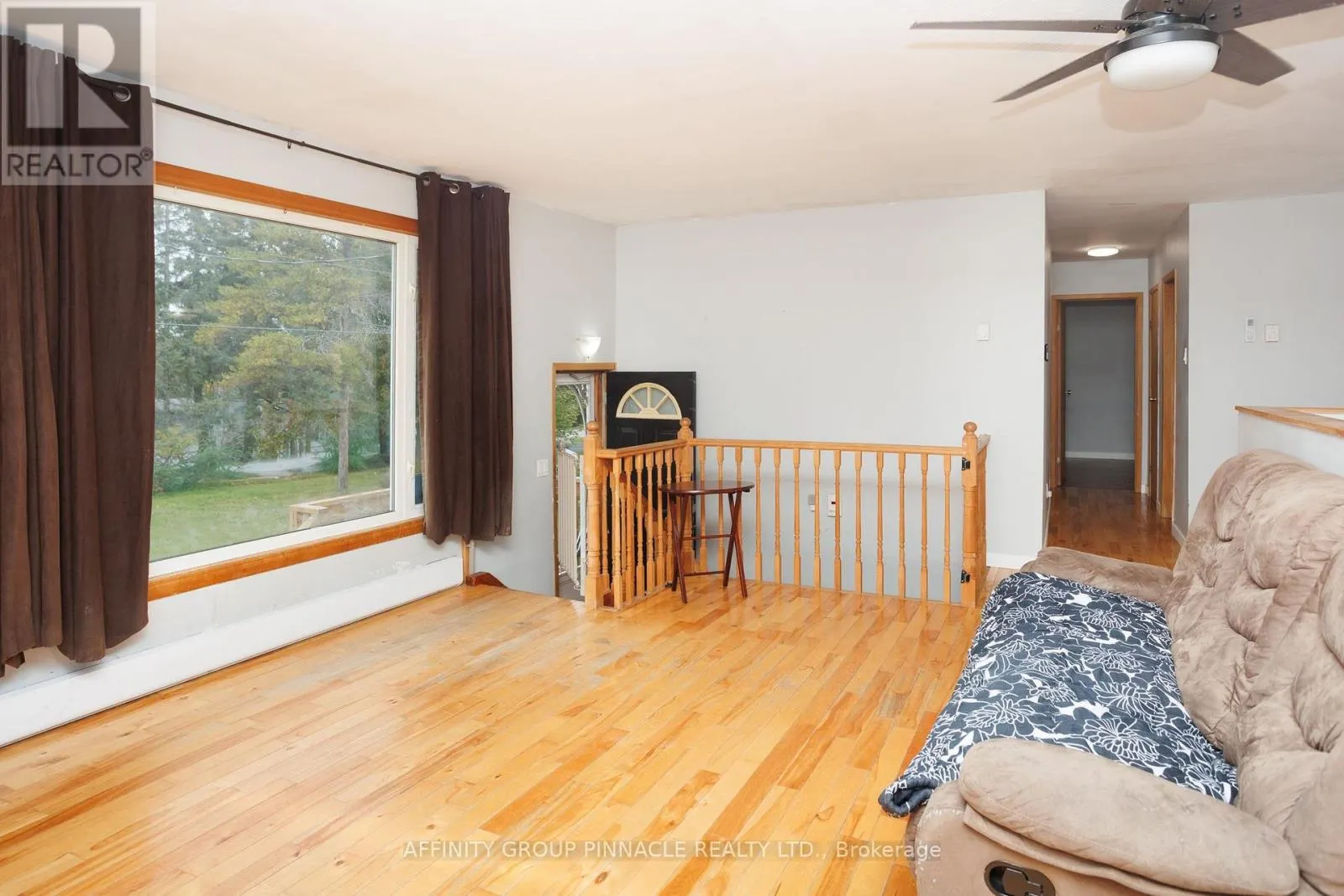 24 OAKWOOD DRIVE