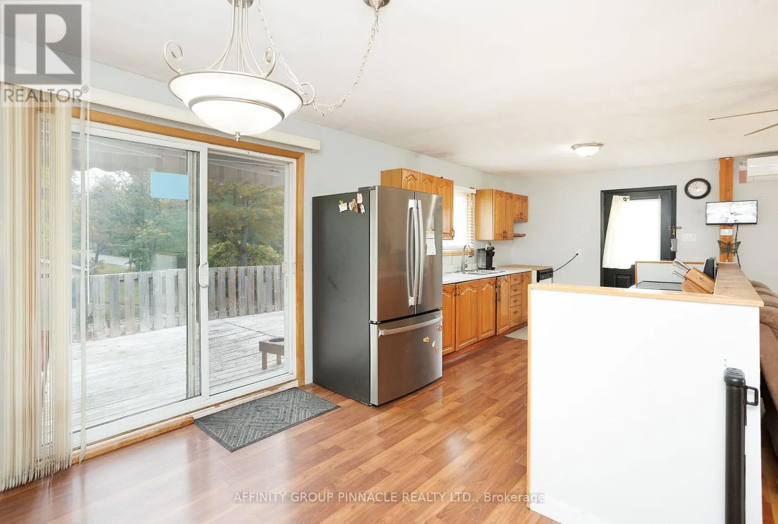 24 OAKWOOD DRIVE