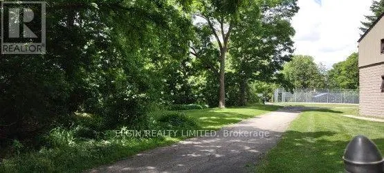 219 BRENTWOOD CRESCENT