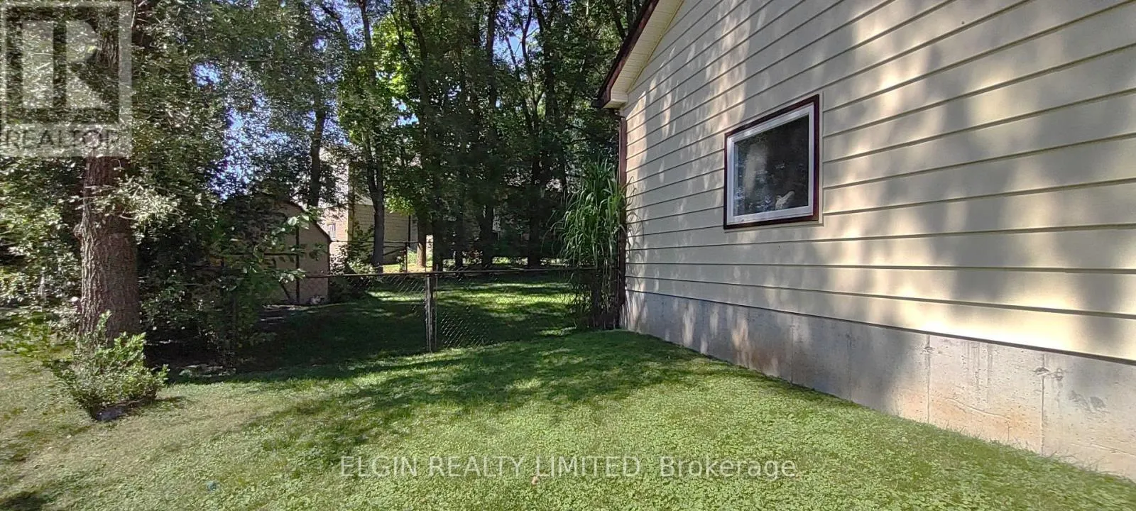 219 BRENTWOOD CRESCENT