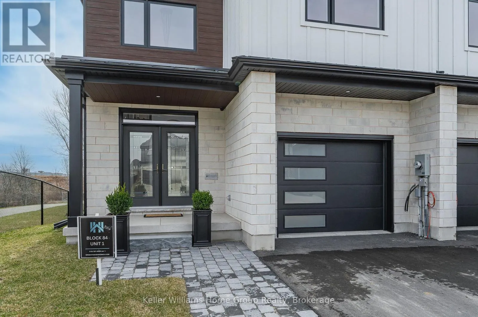 39 HALLS DRIVE