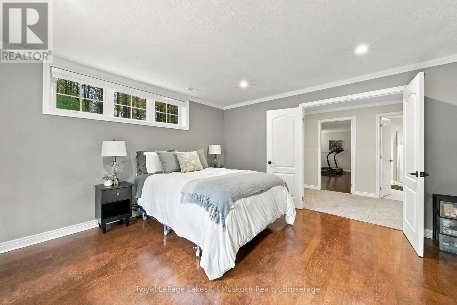 1002 JOSEPH PLACE