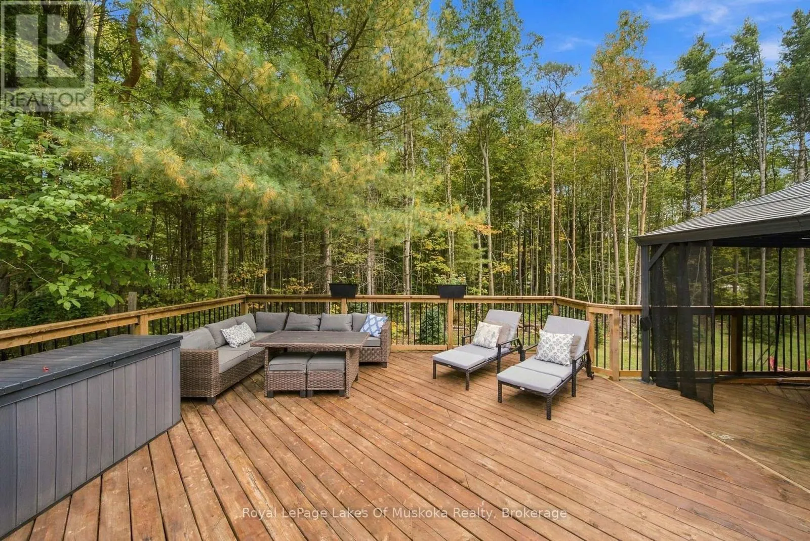 1002 JOSEPH PLACE