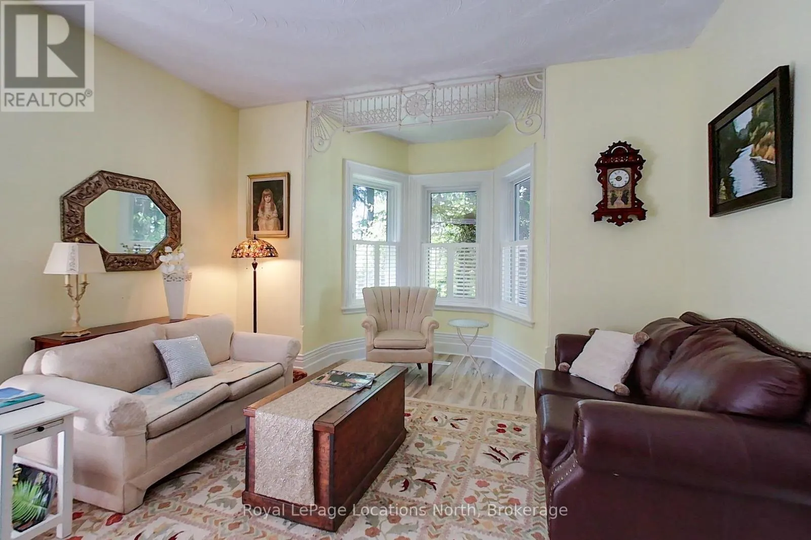 44 PARKVIEW AVENUE