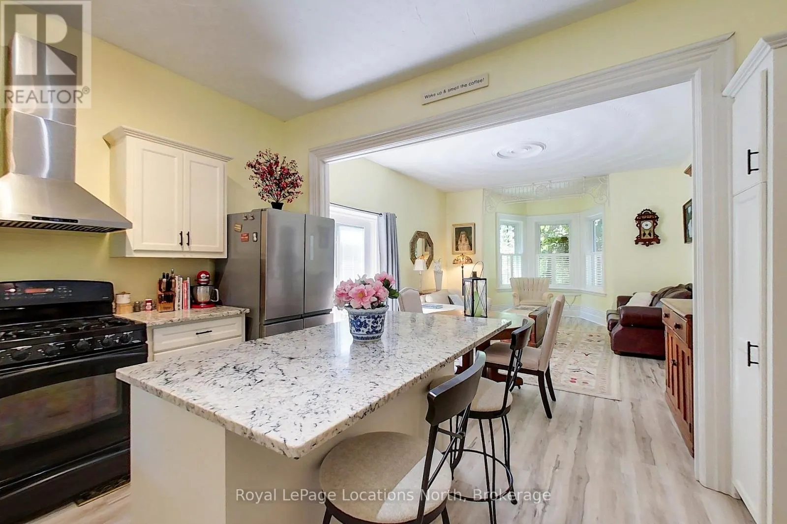 44 PARKVIEW AVENUE