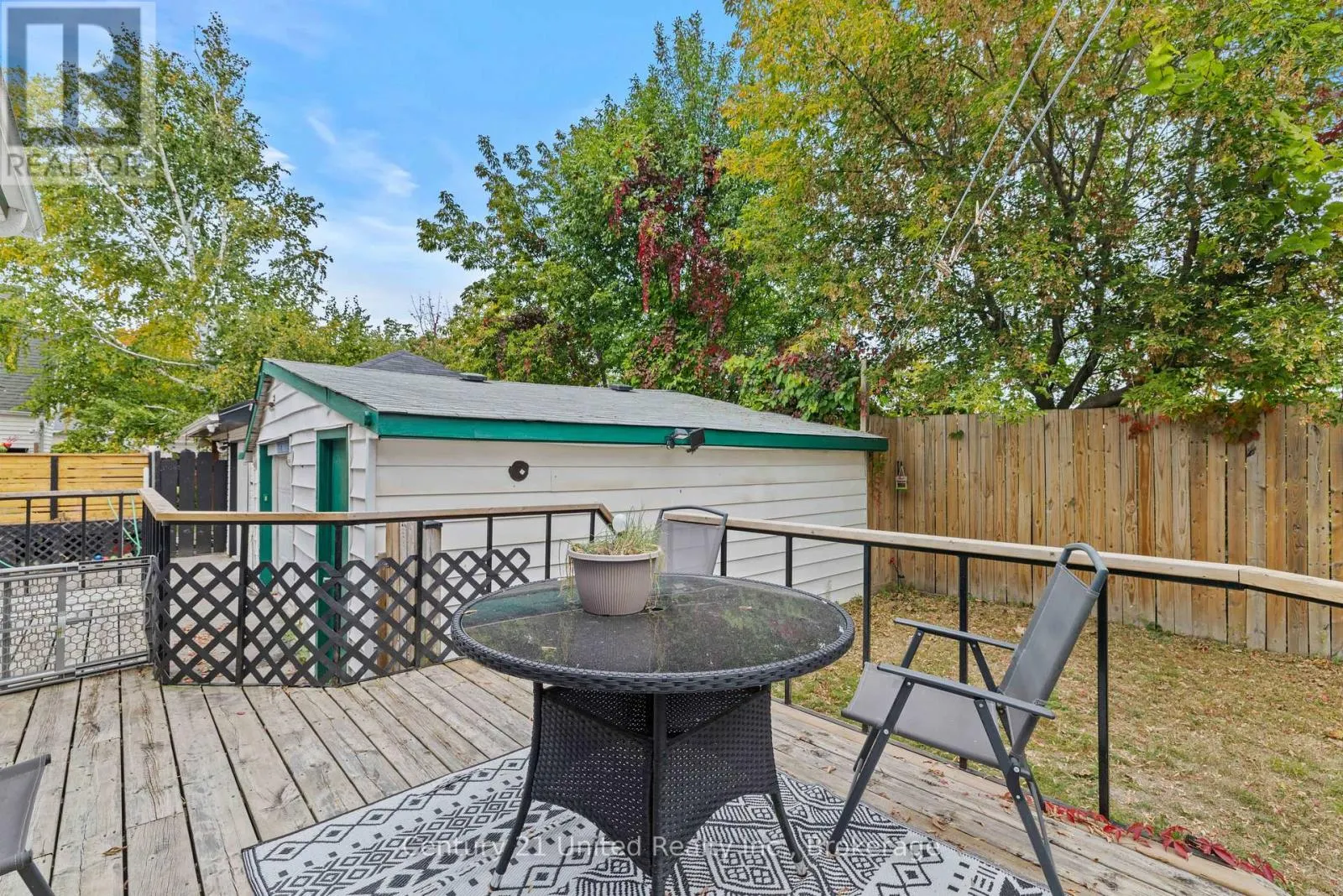 528 BRIOUX AVENUE