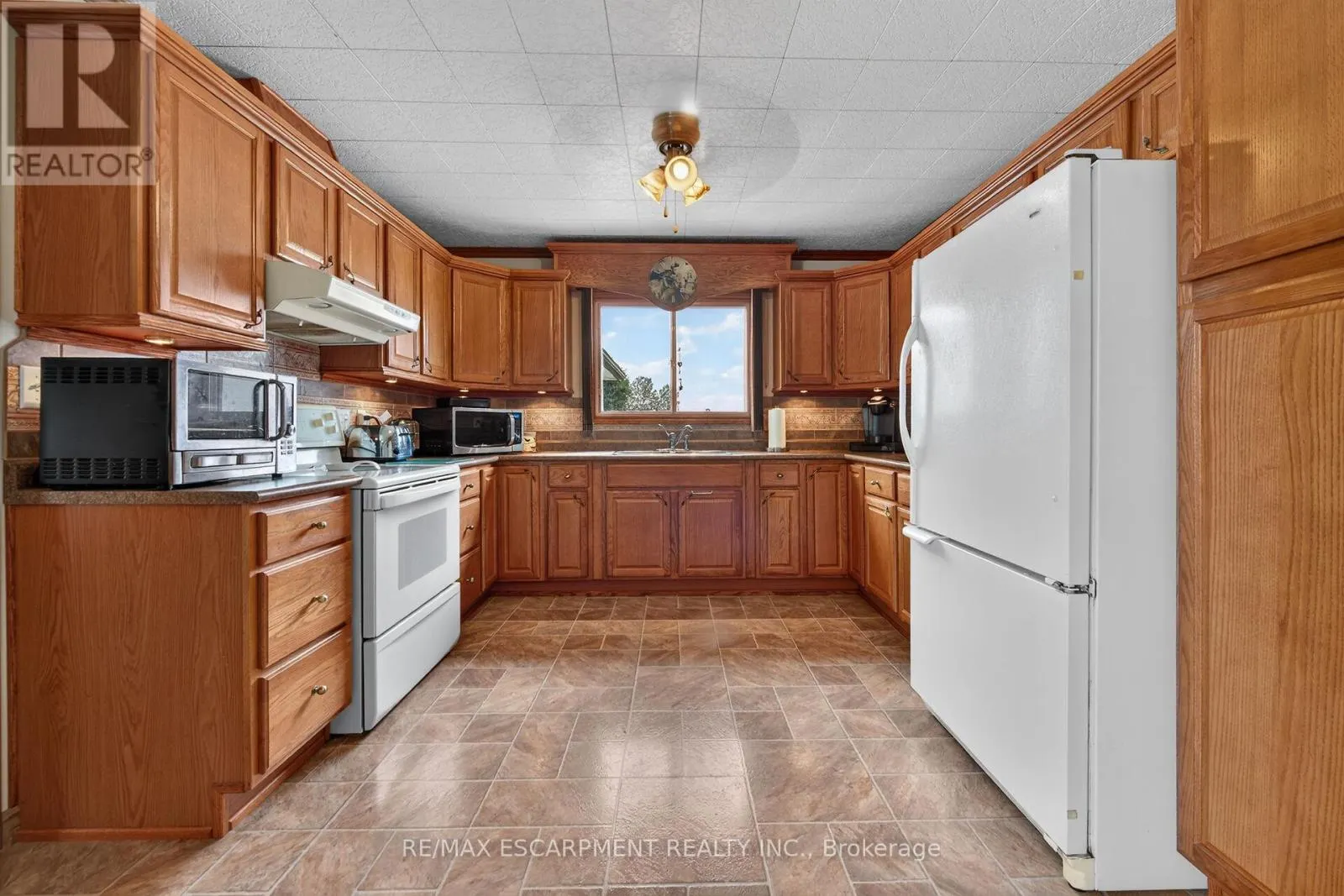 1057 CONCESSION 4 ROAD