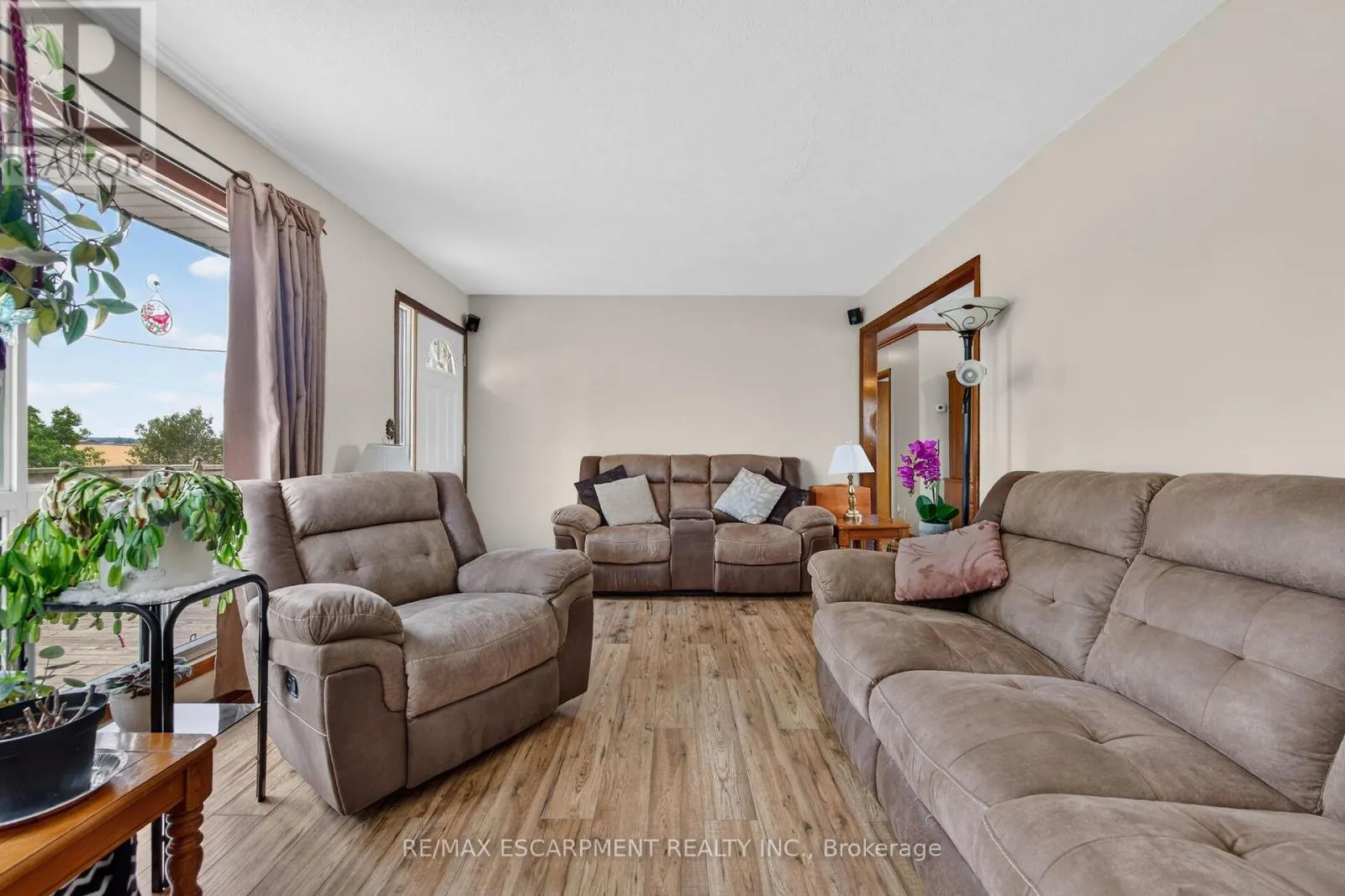 1057 CONCESSION 4 ROAD