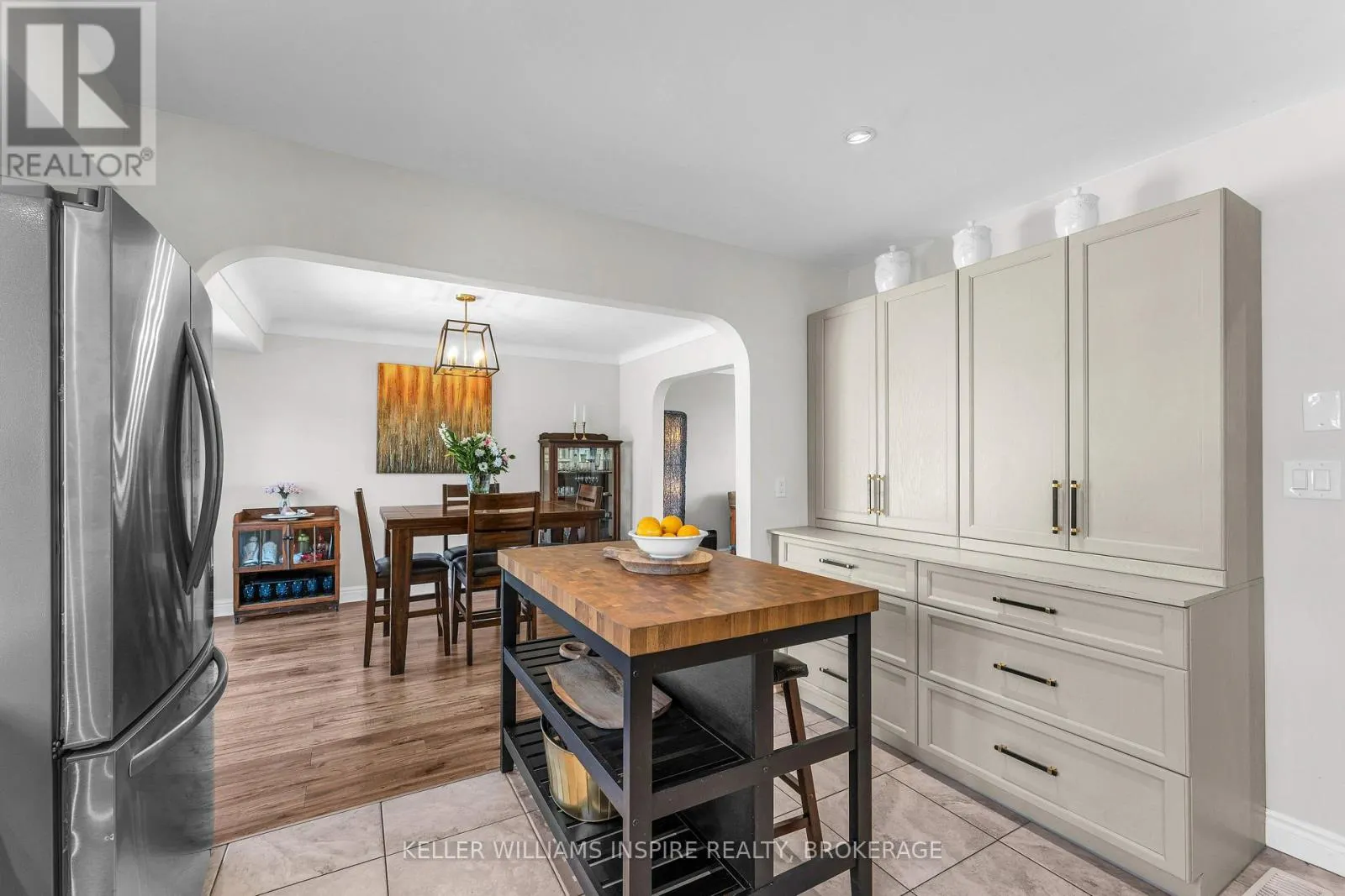 4557 BATH ROAD