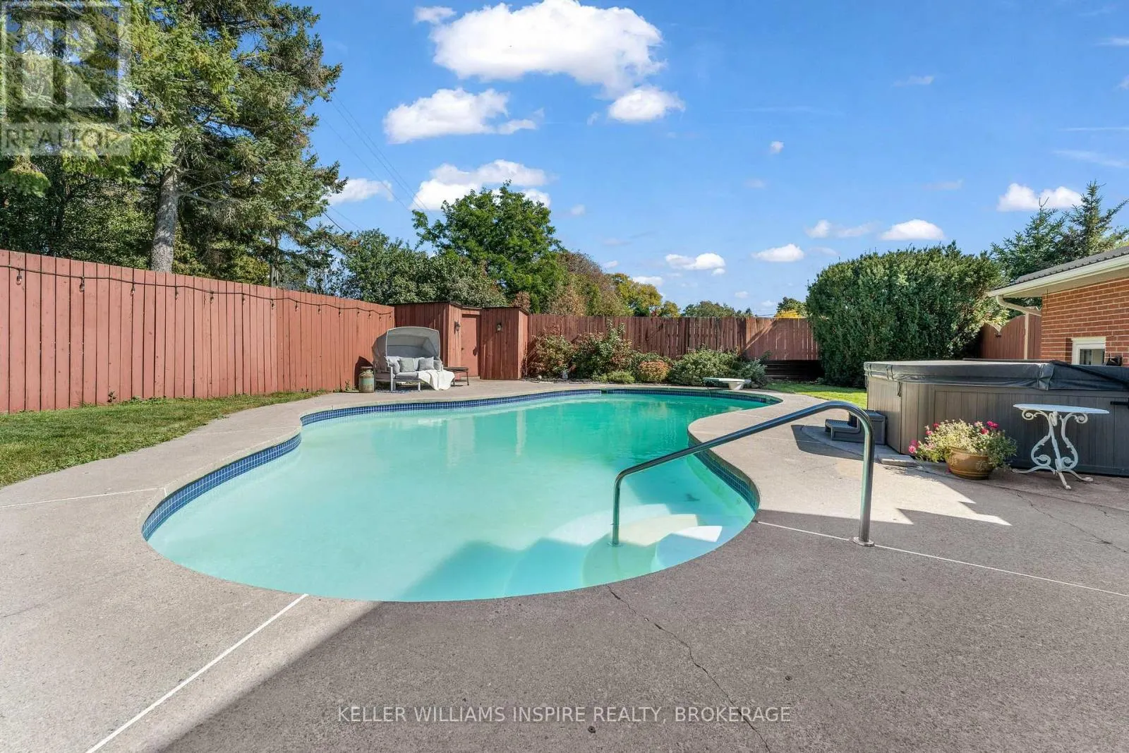 4557 BATH ROAD