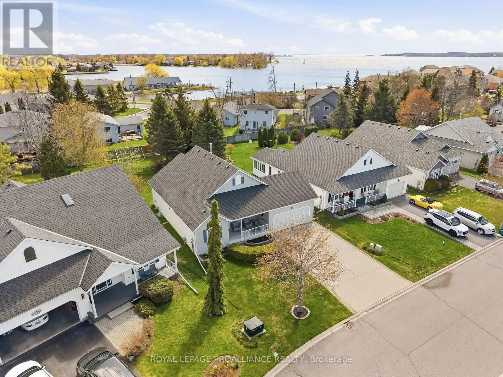 8 SANDPIPER WAY