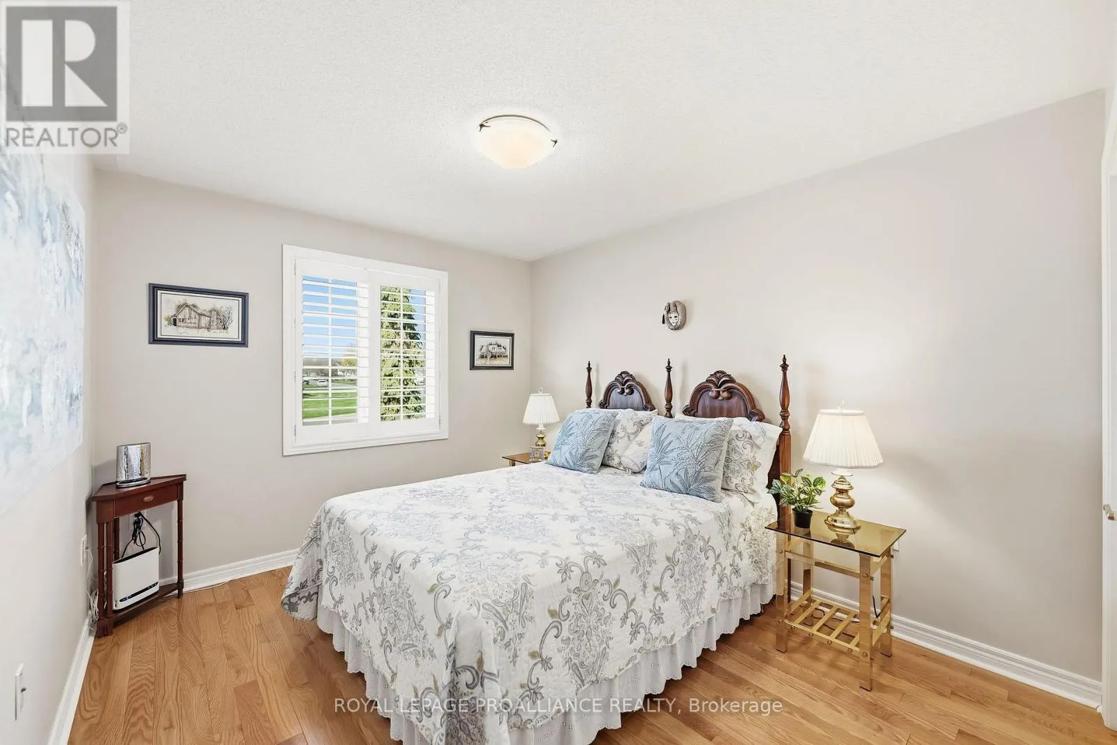 8 SANDPIPER WAY