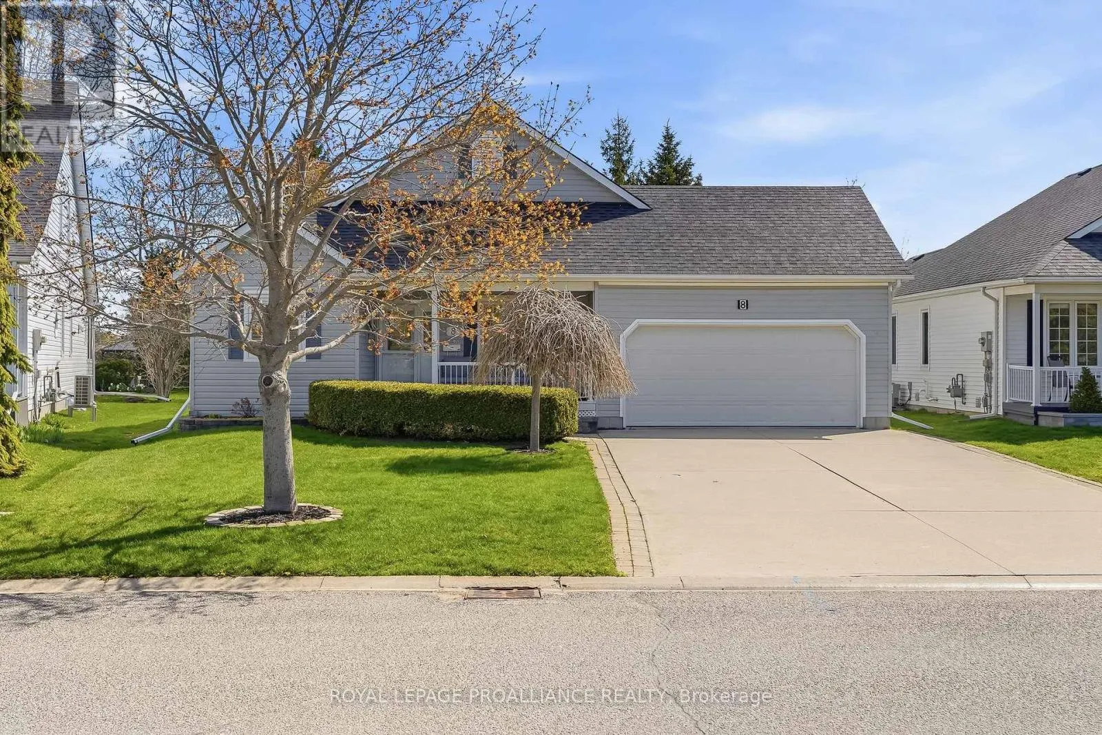 8 SANDPIPER WAY