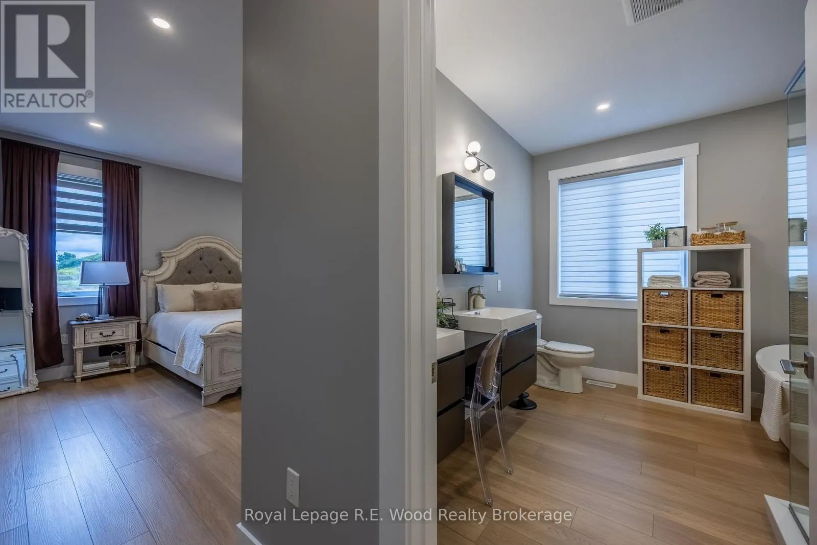 7 SYCAMORE DRIVE