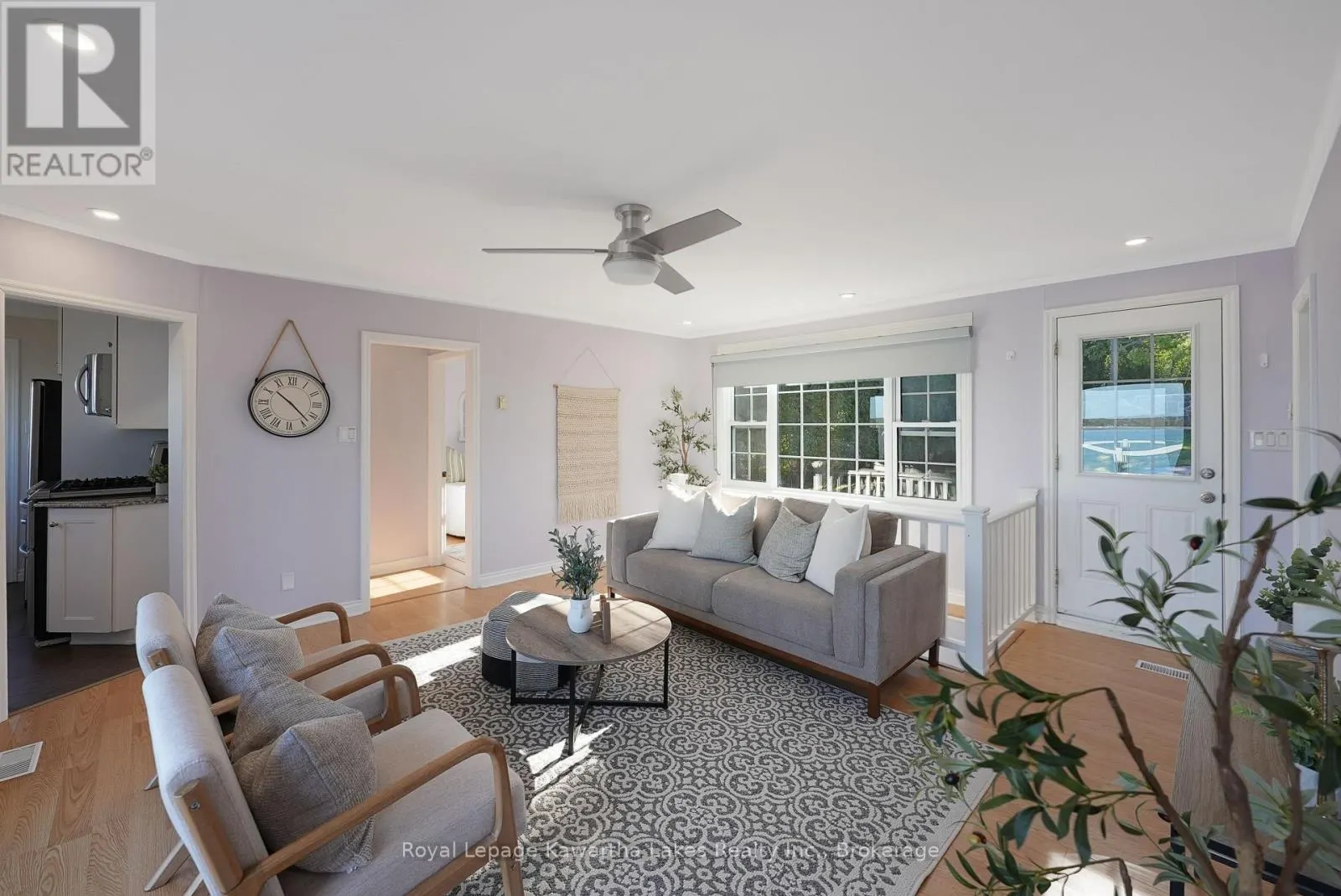 832 CEDAR GLEN ROAD