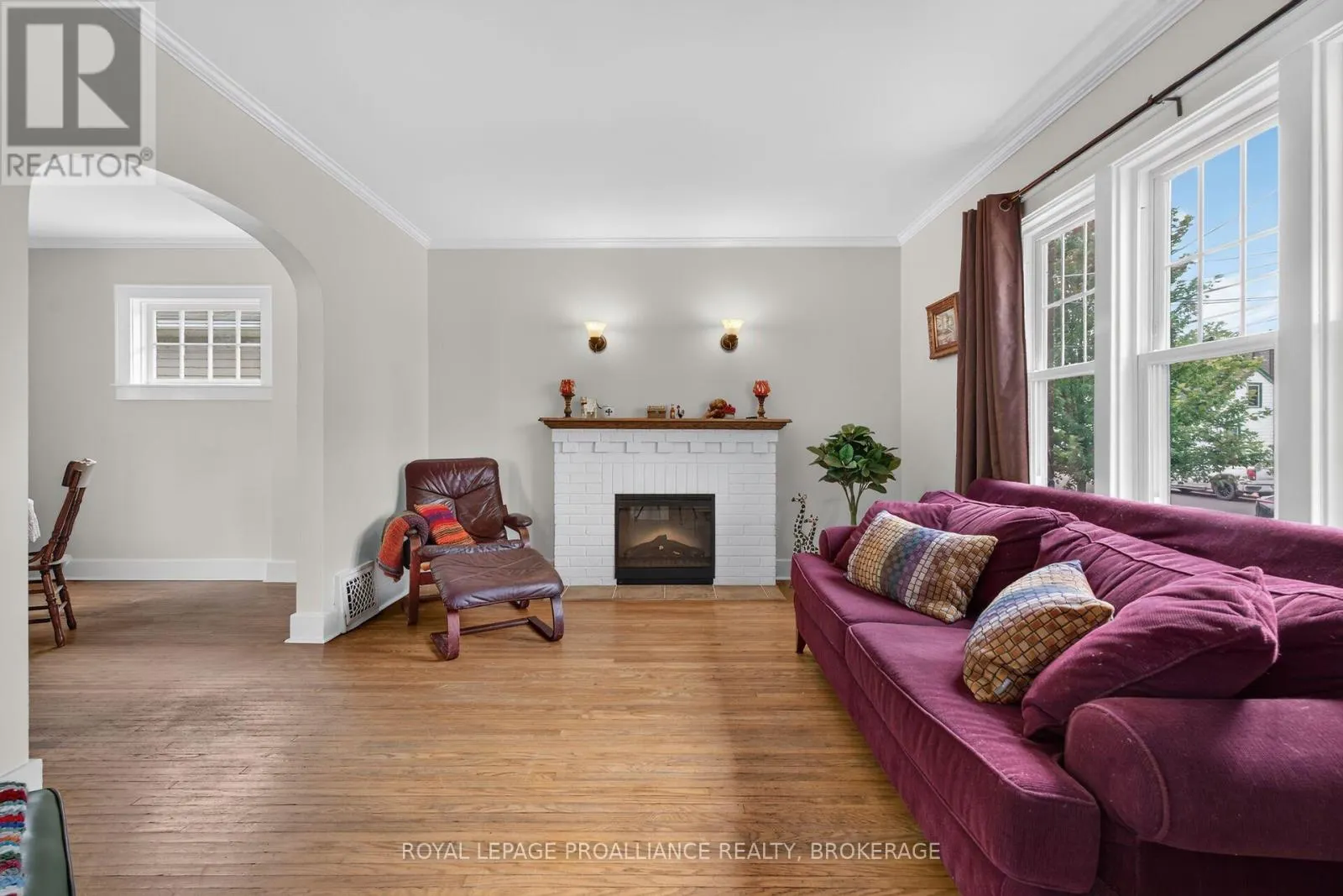 27 DRAYTON AVENUE