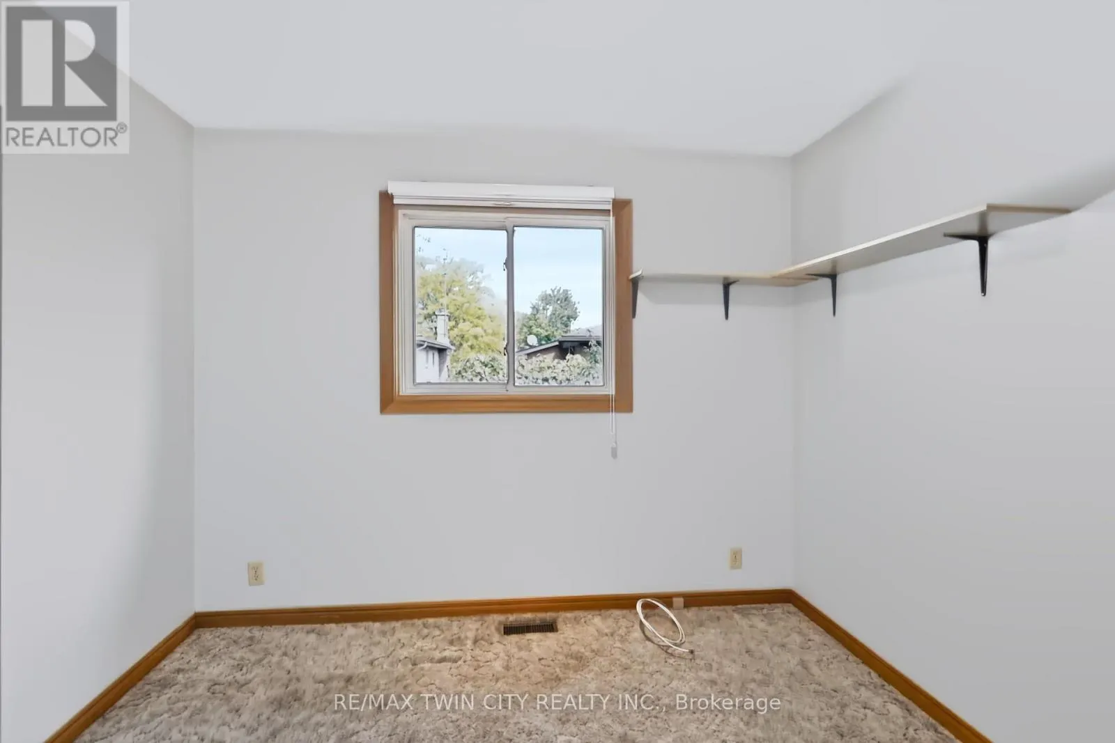79 HOBART CRESCENT