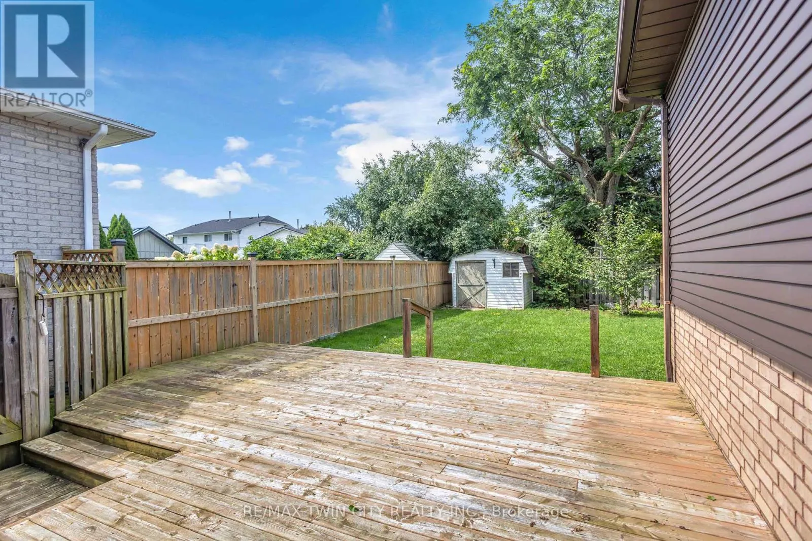 79 HOBART CRESCENT