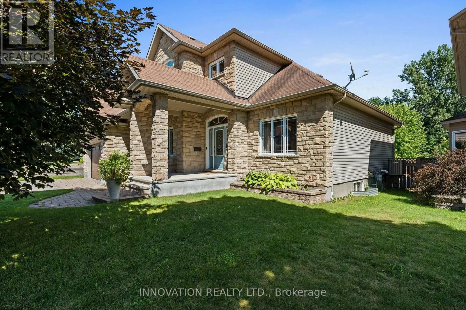 54 FRANCES COLBERT AVENUE