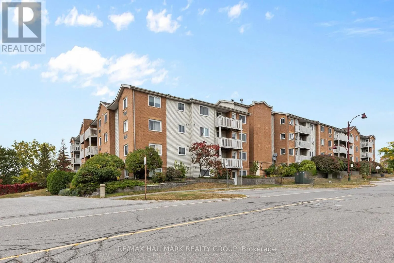 306 - 345 CENTRUM BOULEVARD